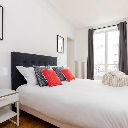River Seine - Notre Dame Private Apartment - 30 Nuits Min