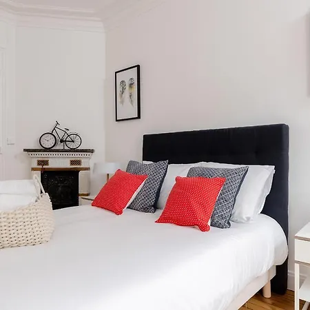 River Seine - Notre Dame Private Apartment - 30 Nuits Min Appartement *